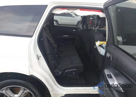 2017 Dodge Journey Crossroad z USA, uszkodzony, nr VIN 3C4PDCGG5HT684906